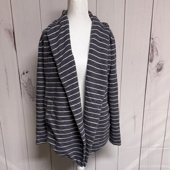 The North Face Fallsgrove Wrap Sweater, Blue and White – Women’s Medium, EUC - Picture 5 of 12